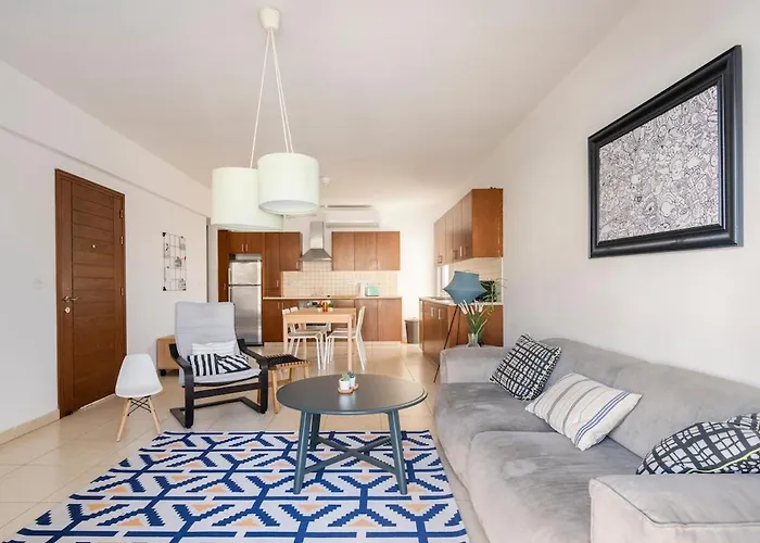 Apartamento Center, Walking To The